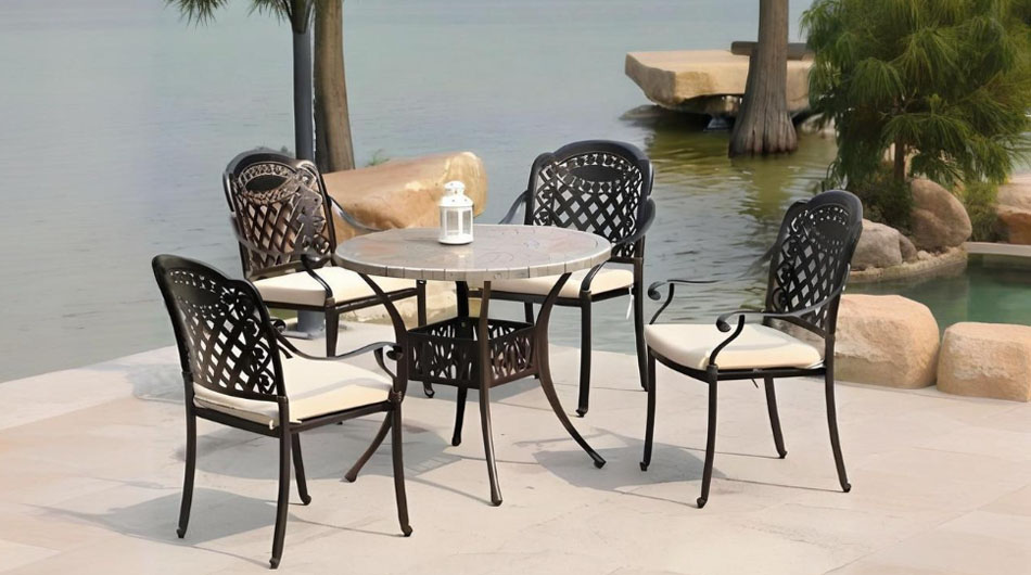 is aluminum or cast aluminum better for outdoor furniture