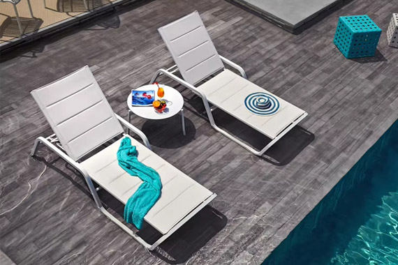 Outdoor Lounge Chairs in UAE